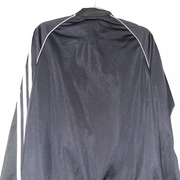 Adidas classic stripe jacket 🦓 - Picture 6 of 6